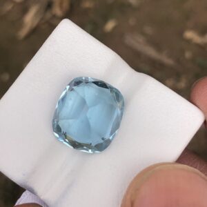 Natural Aquamarine Loose Gemstone SANTA MARIA COLOR NO HEAT 9.35 CTS size 14.55X13.1X8.15MM