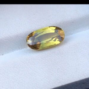 Sapphire yellow certified gemstone natural color no heat 3.68 CT size 12.05×6.61×4.75mm