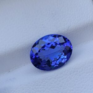 TANZANITE GEMSTONE LOOSE NATURAL SUPERB VIOLENT BLUE COLOR 4.3 CTS SIZE 10.55*8.55*6.3MM