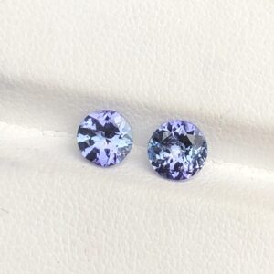 Tanzanite round pairs LOOSE NATURAL SUPERB  COLOR 1.5 CTS SIZE 5.85*3.35mm