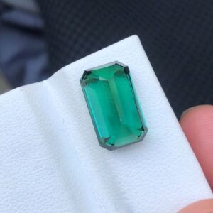 tourmaline gemstone loose seafoam COLOUR Weight 7.25 CT size 14.05×8.4×7.12mm